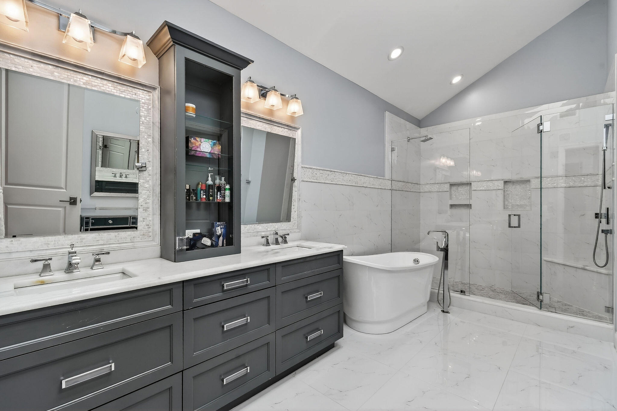 302 Alicante Drive Property Photo 16