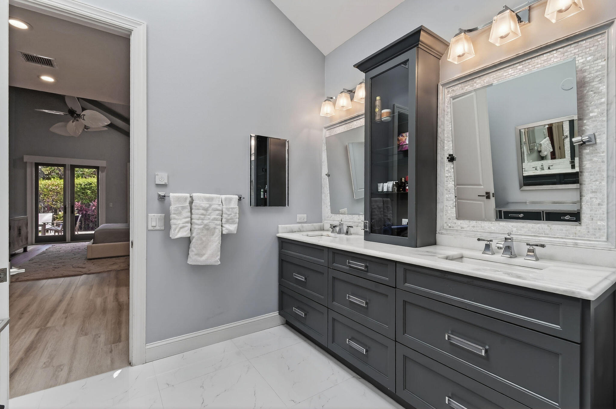 302 Alicante Drive Property Photo 17