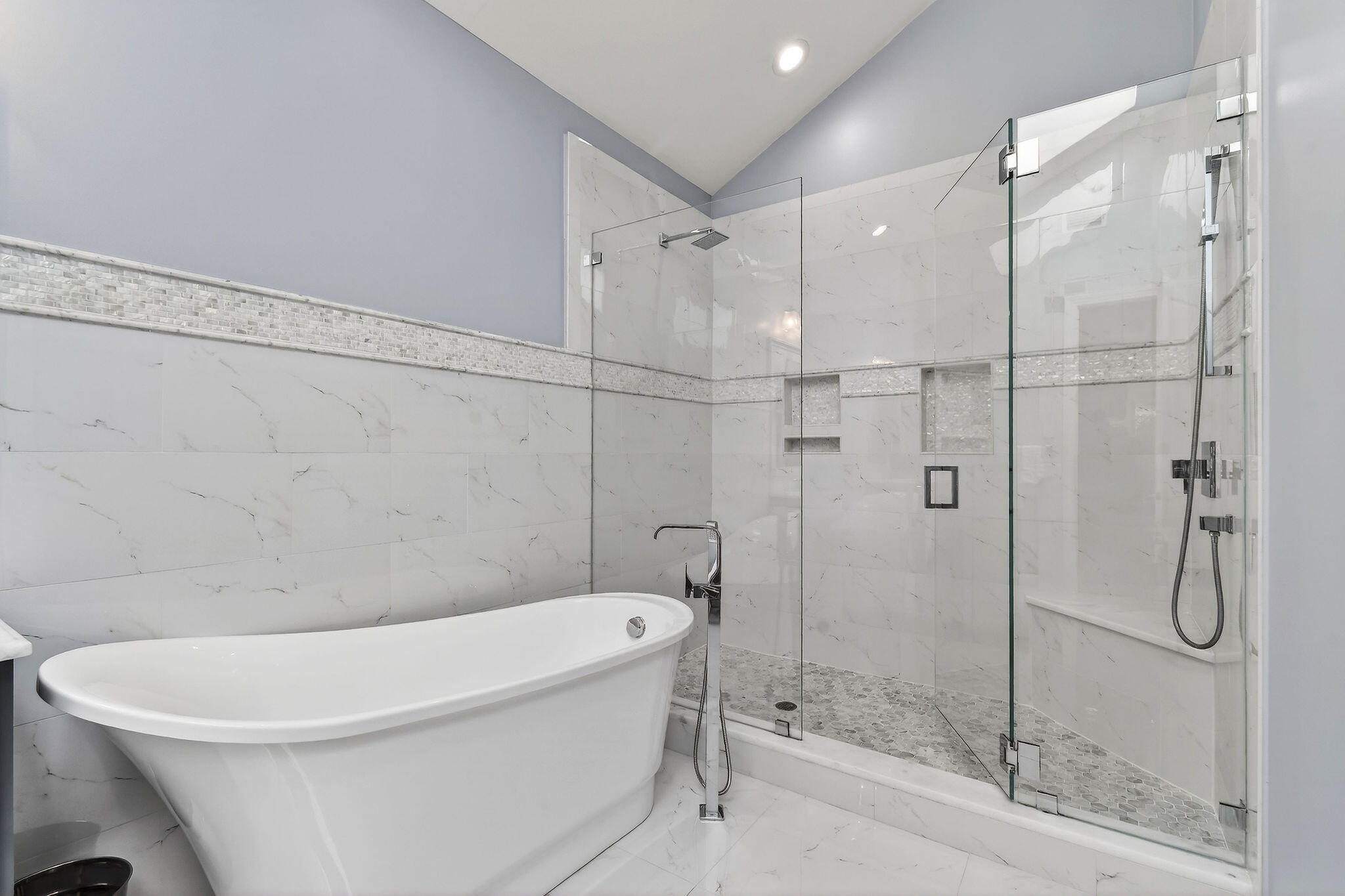 302 Alicante Drive Property Photo 18