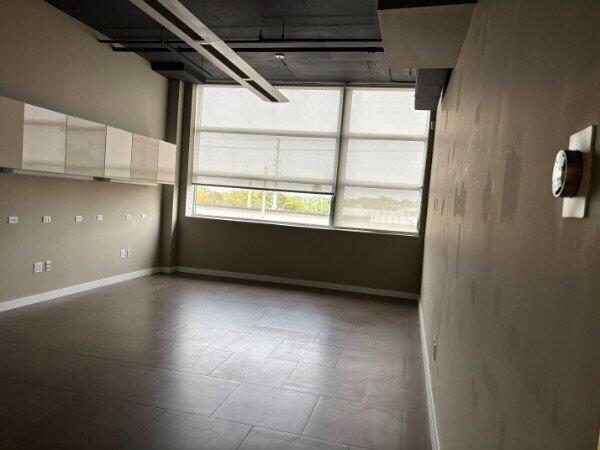 1430 S Dixie Hwy 316b Highway 316b Property Photo 12