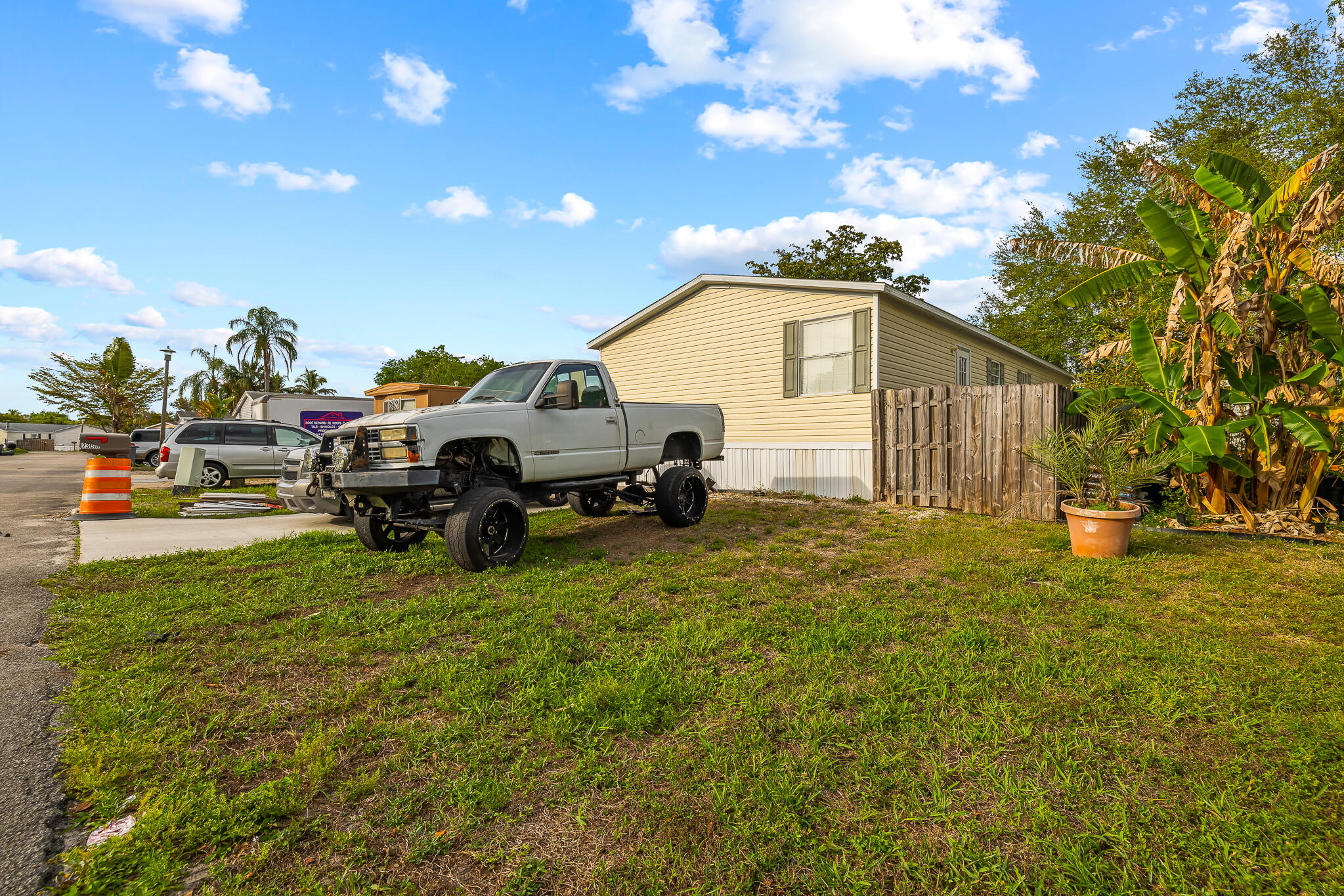 23018 Atlantic Circle Property Photo 1