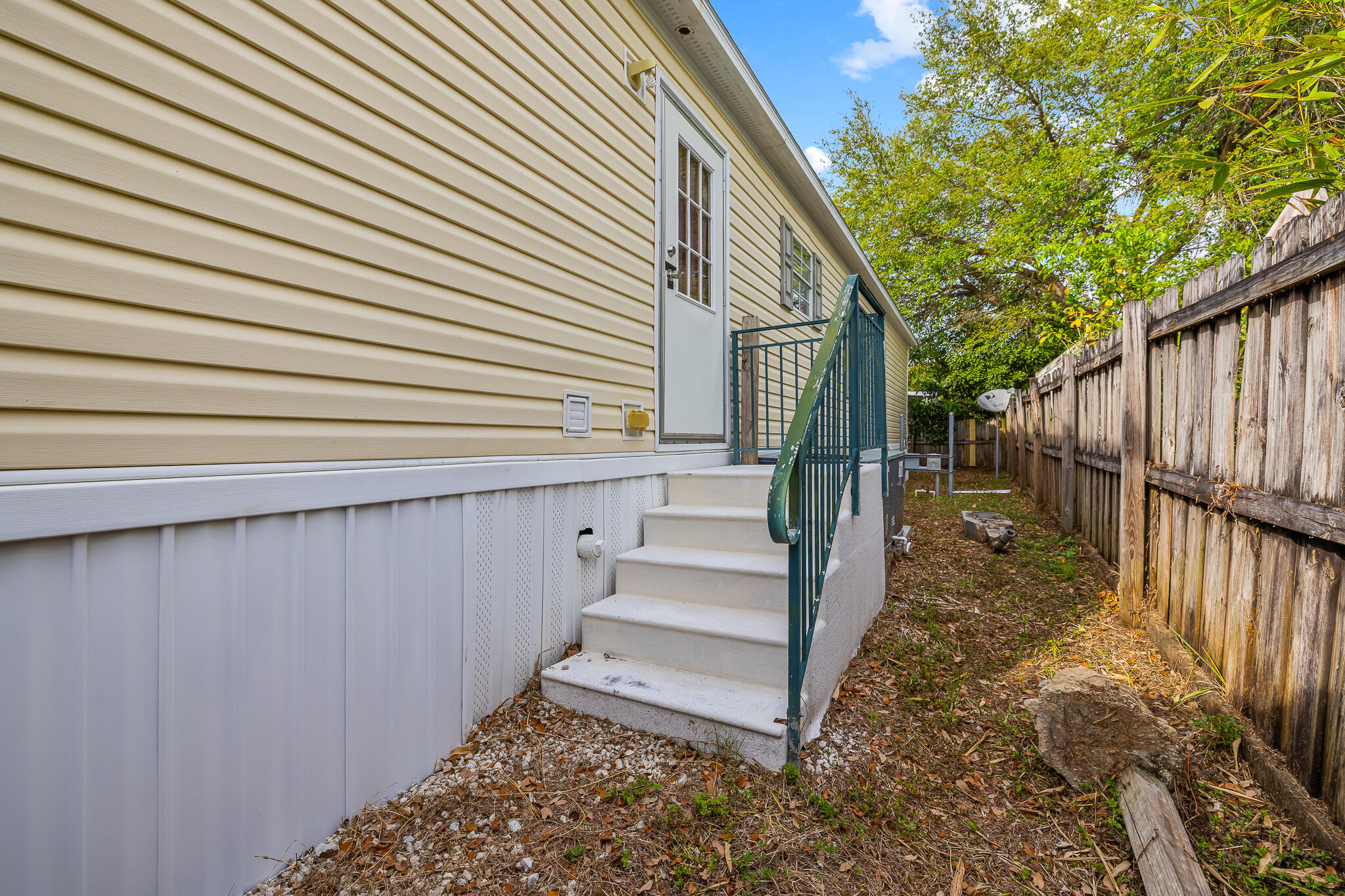 23018 Atlantic Circle Property Photo 18
