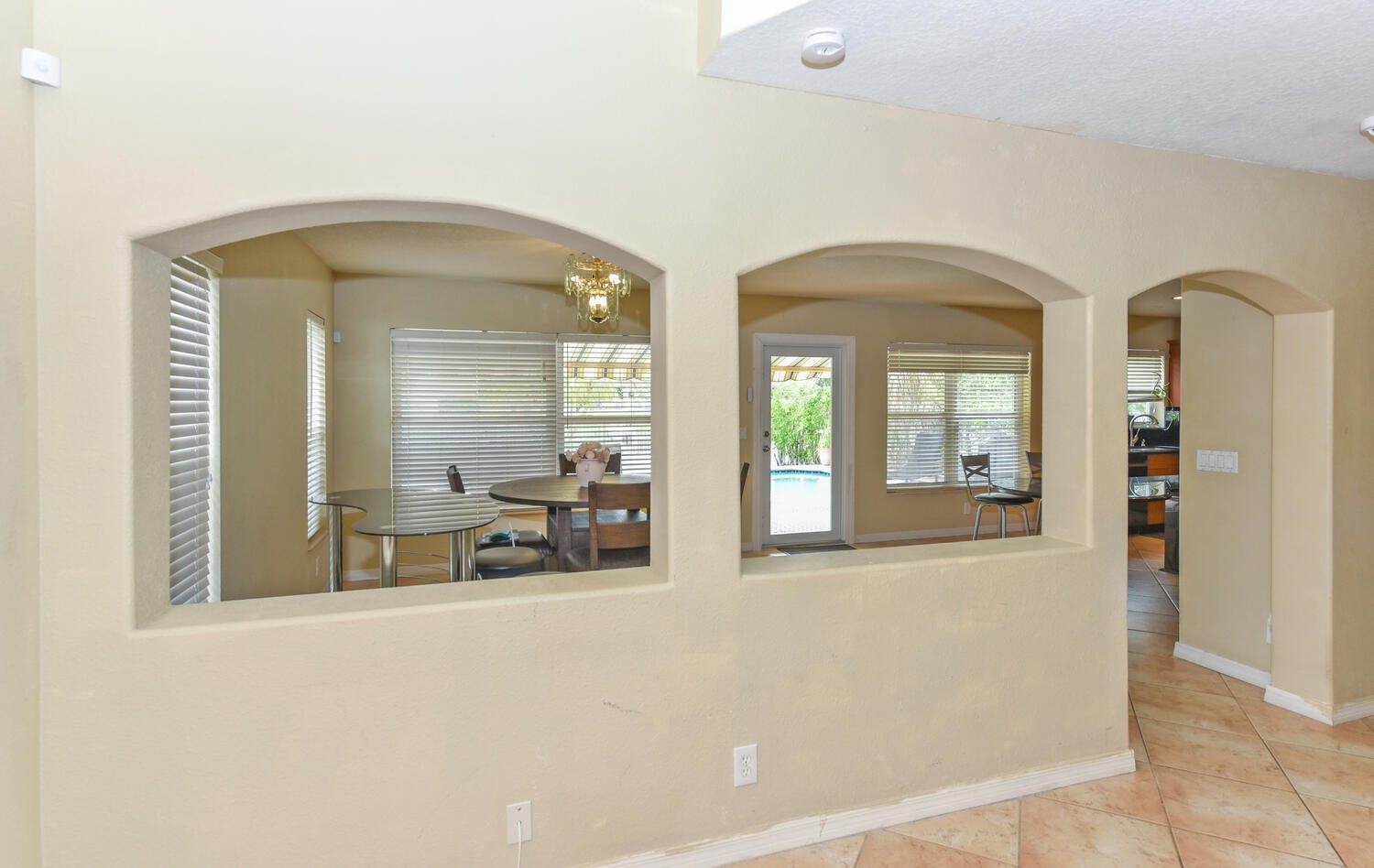 5049 Nw 121st Drive Property Photo 9