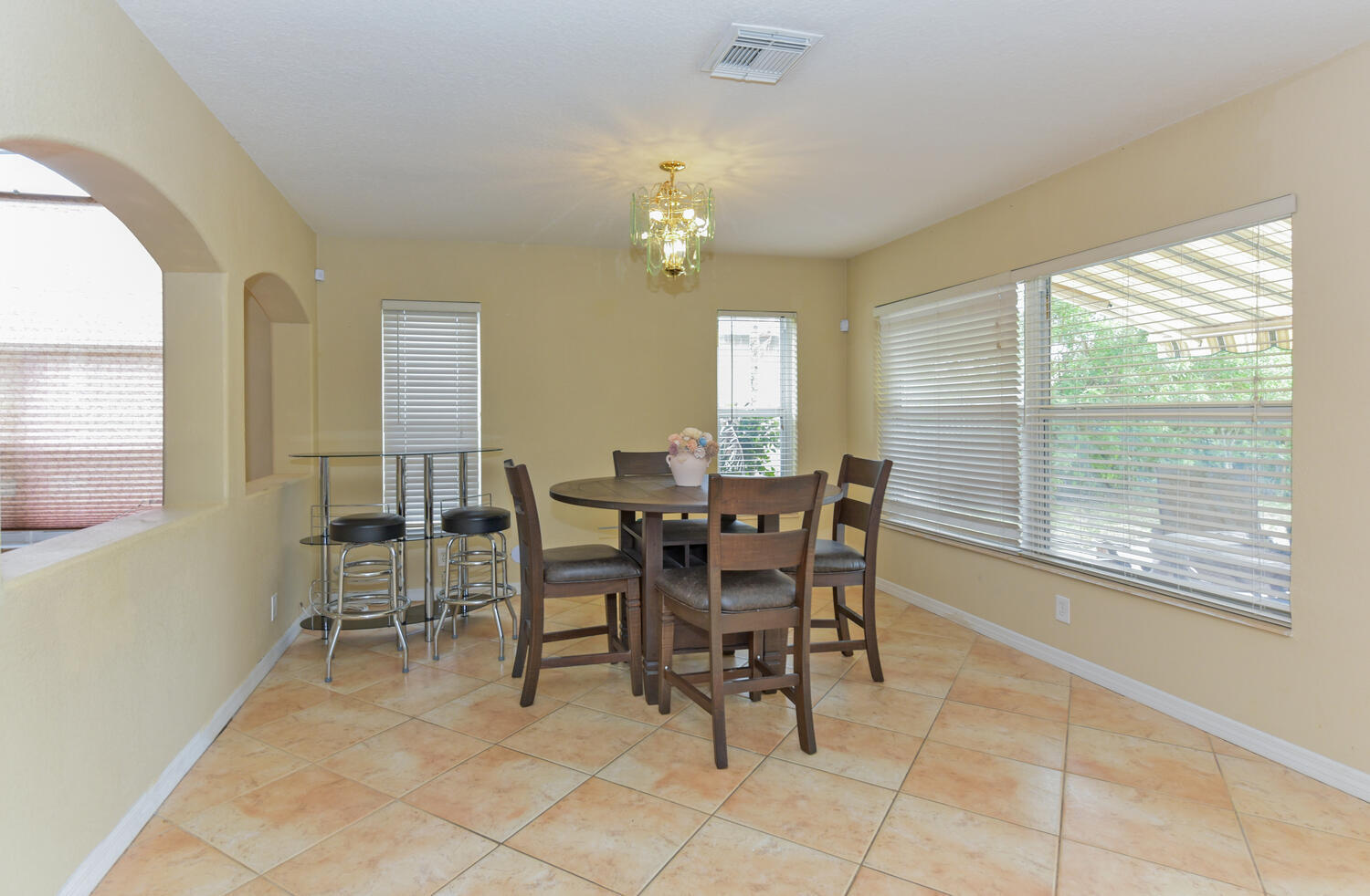5049 Nw 121st Drive Property Photo 16