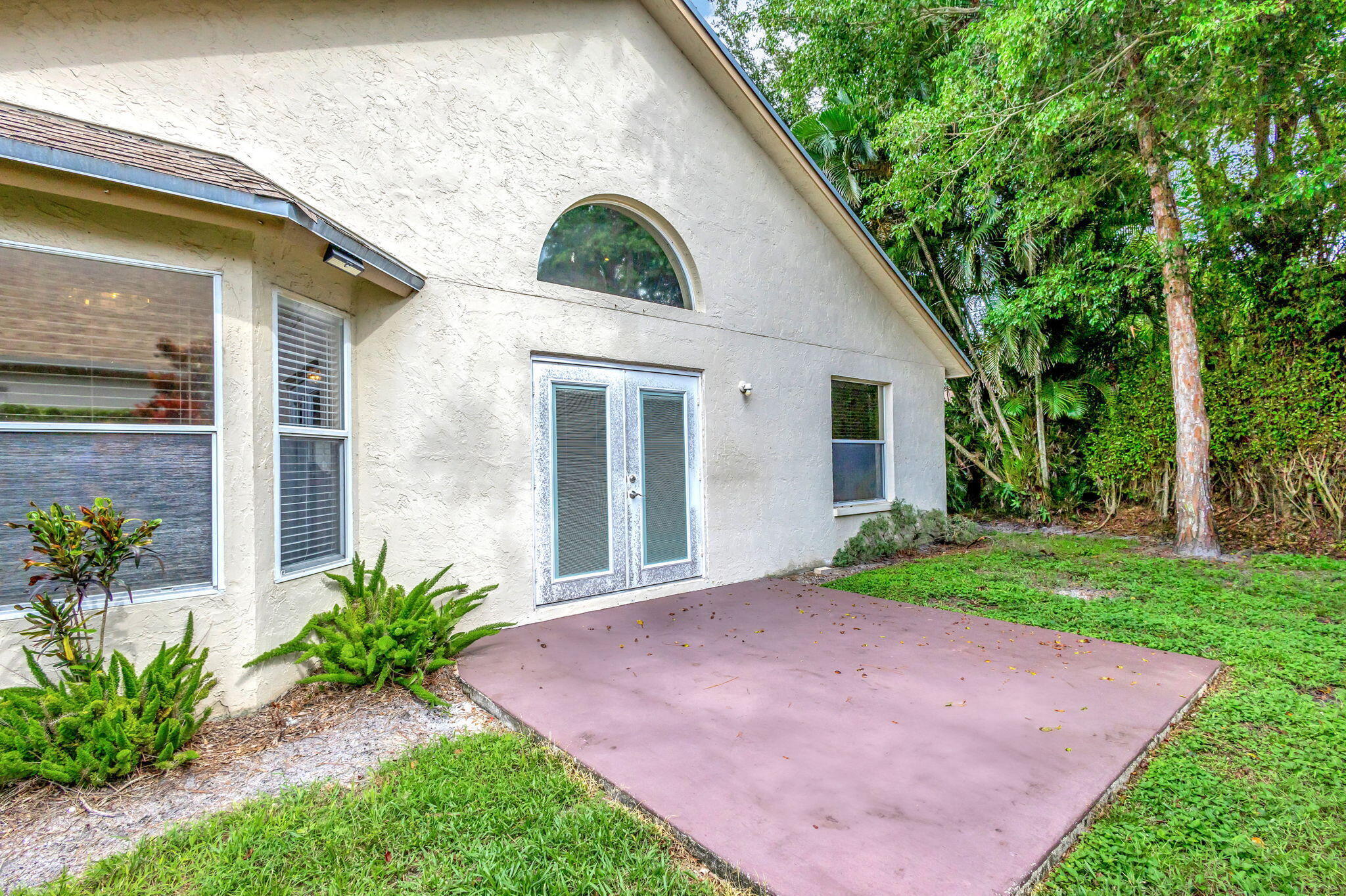328 Hammocks Trail Property Photo 26
