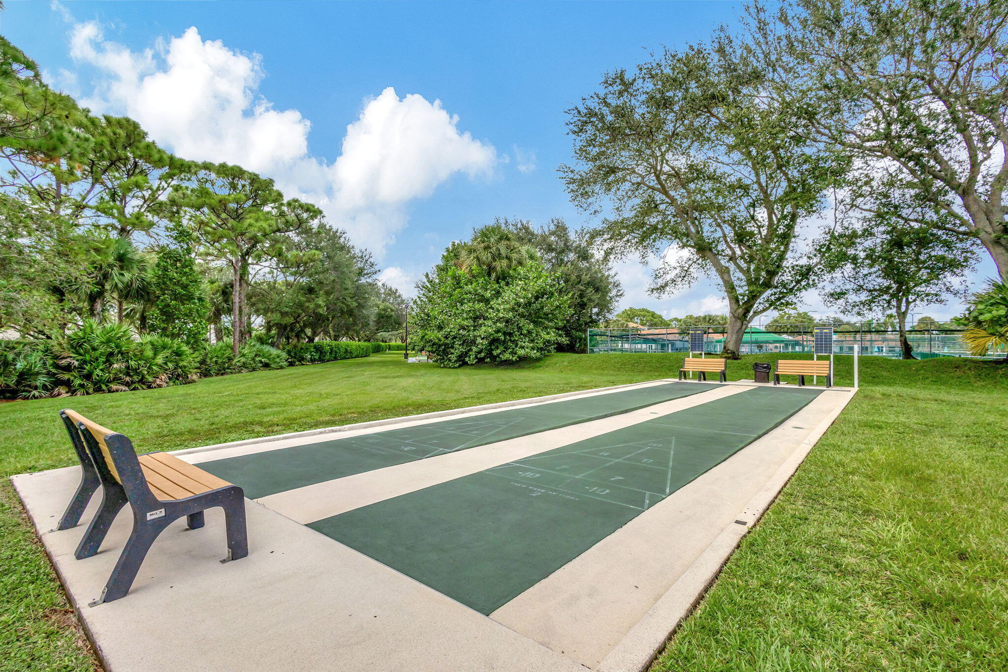 328 Hammocks Trail Property Photo 45