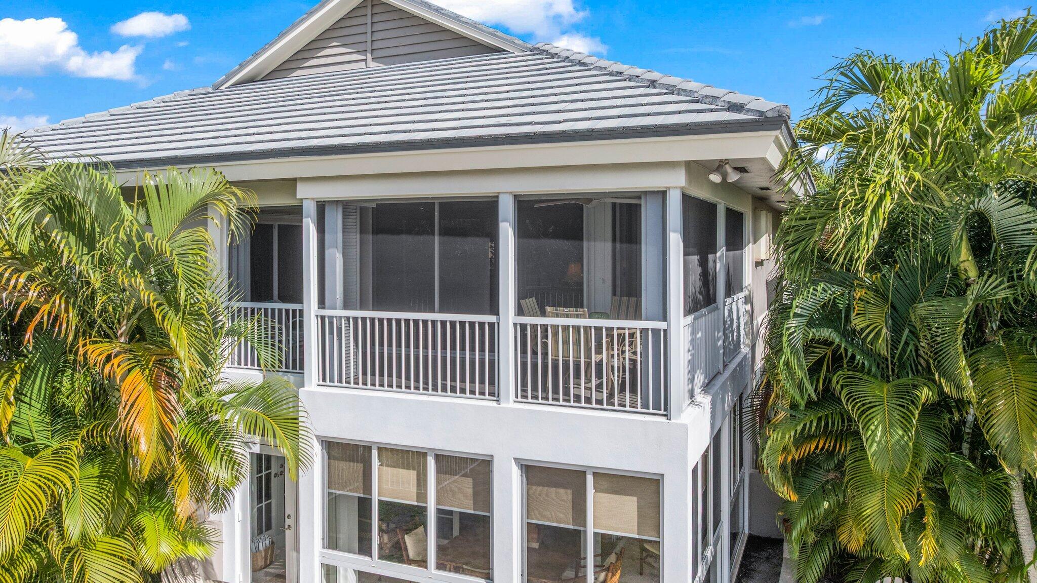 664 Forsyth Street 6