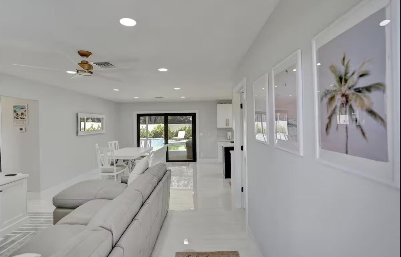 521 Curlew Road Property Photo 7