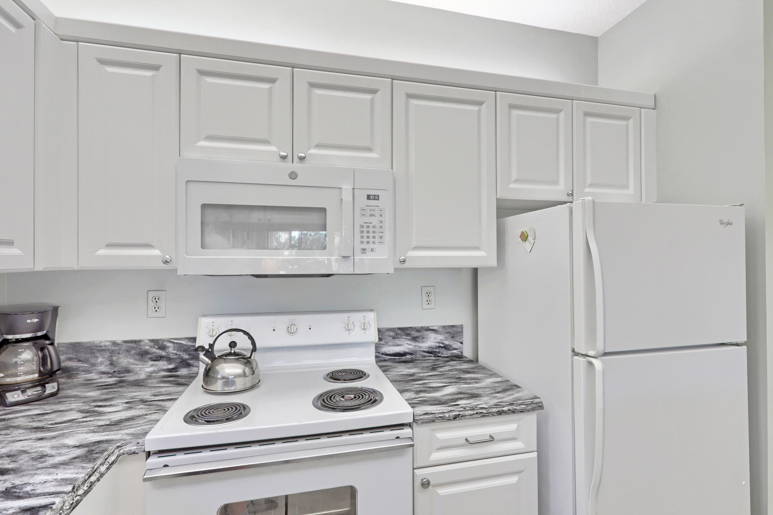 800 Uno Lago Drive 305 Property Photo 10