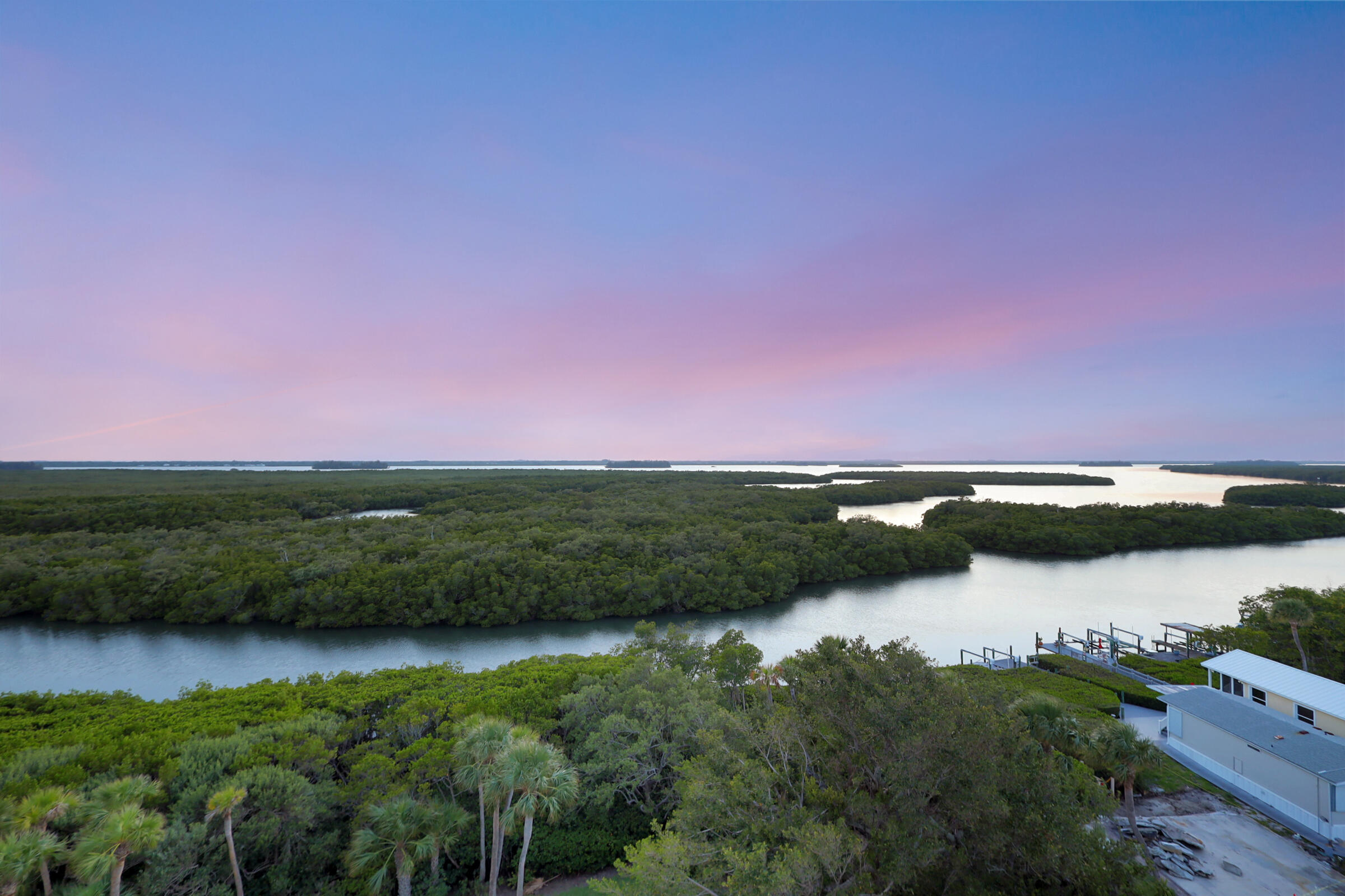 5059 N Hwy A1a 701 Property Photo 1