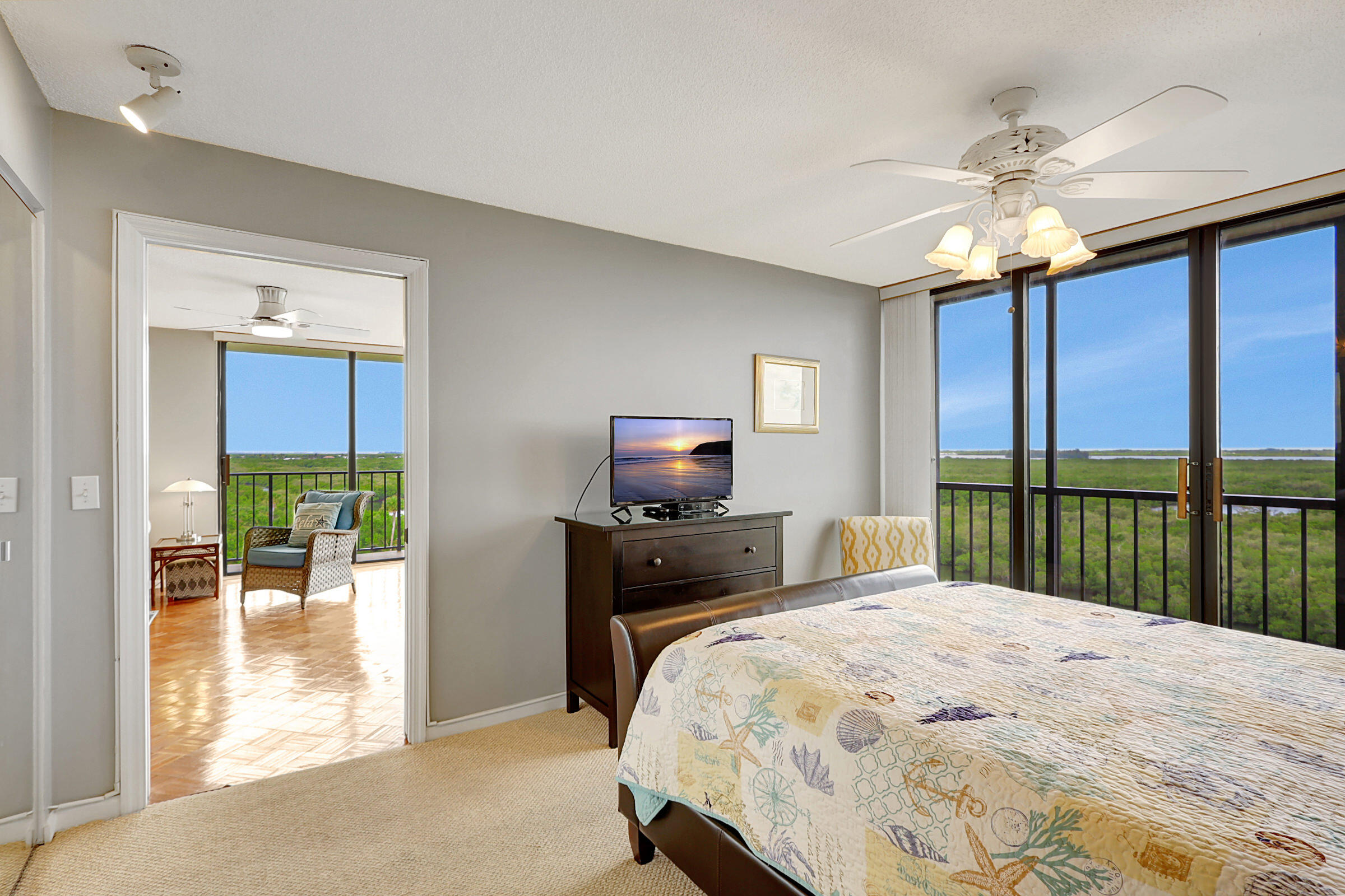 5059 N Hwy A1a 701 Property Photo 21
