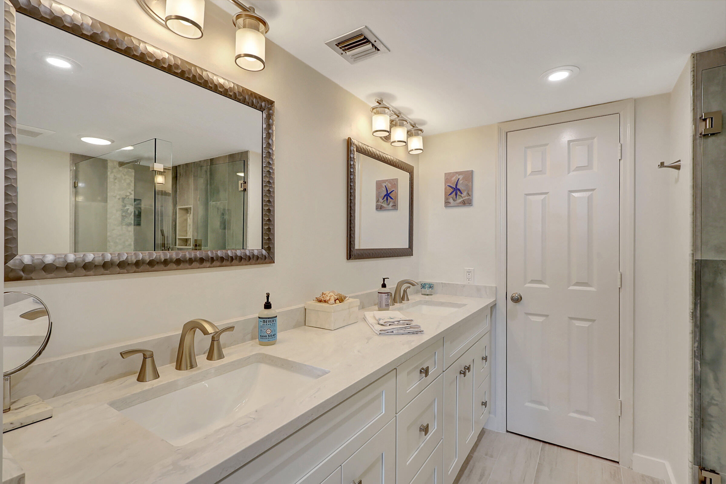 5059 N Hwy A1a 701 Property Photo 23