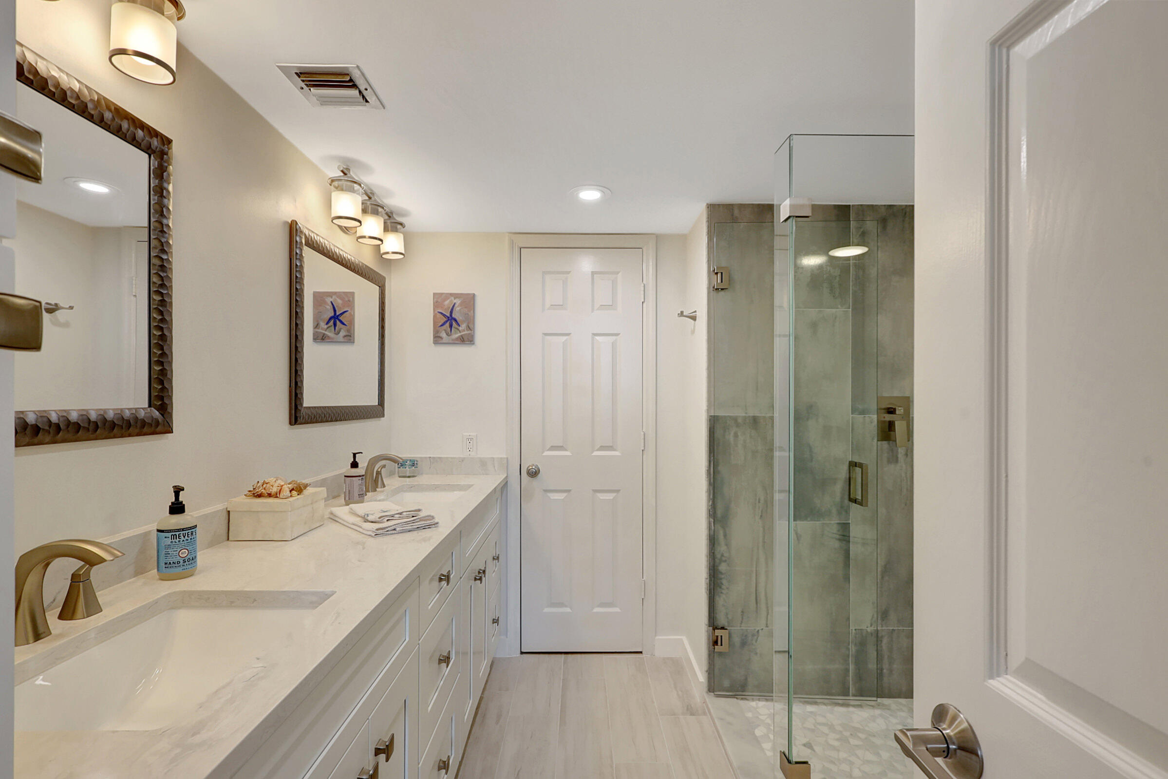 5059 N Hwy A1a 701 Property Photo 24