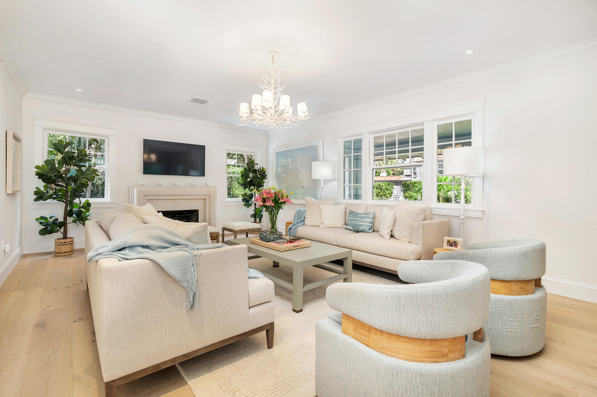 142 Seabreeze Avenue Property Photo 8