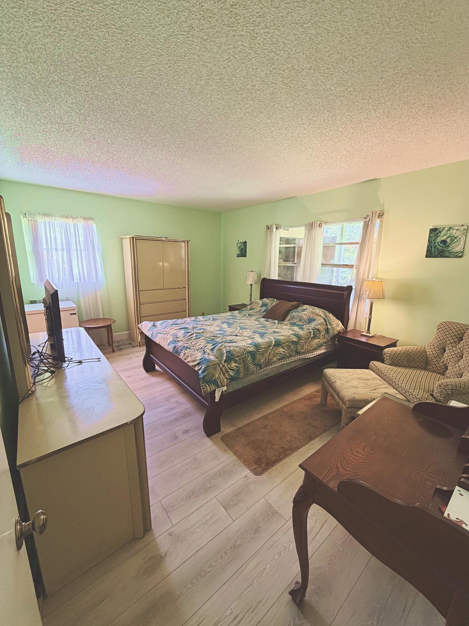 140 Lake Meryl Drive Apt 233 Property Photo 14