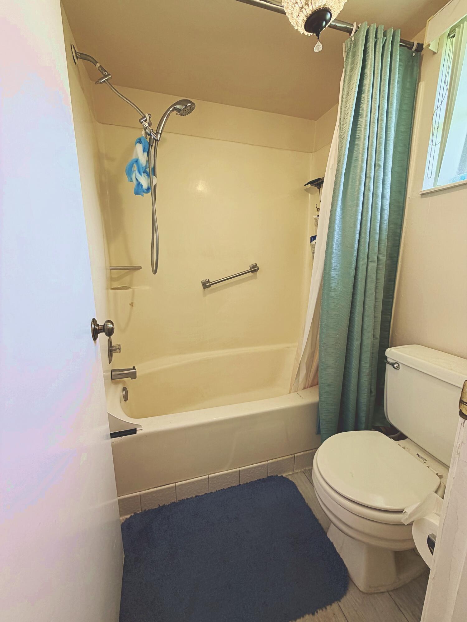 140 Lake Meryl Drive Apt 233 Property Photo 18