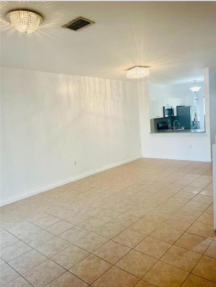 7919 Tuscany Court Property Photo 4