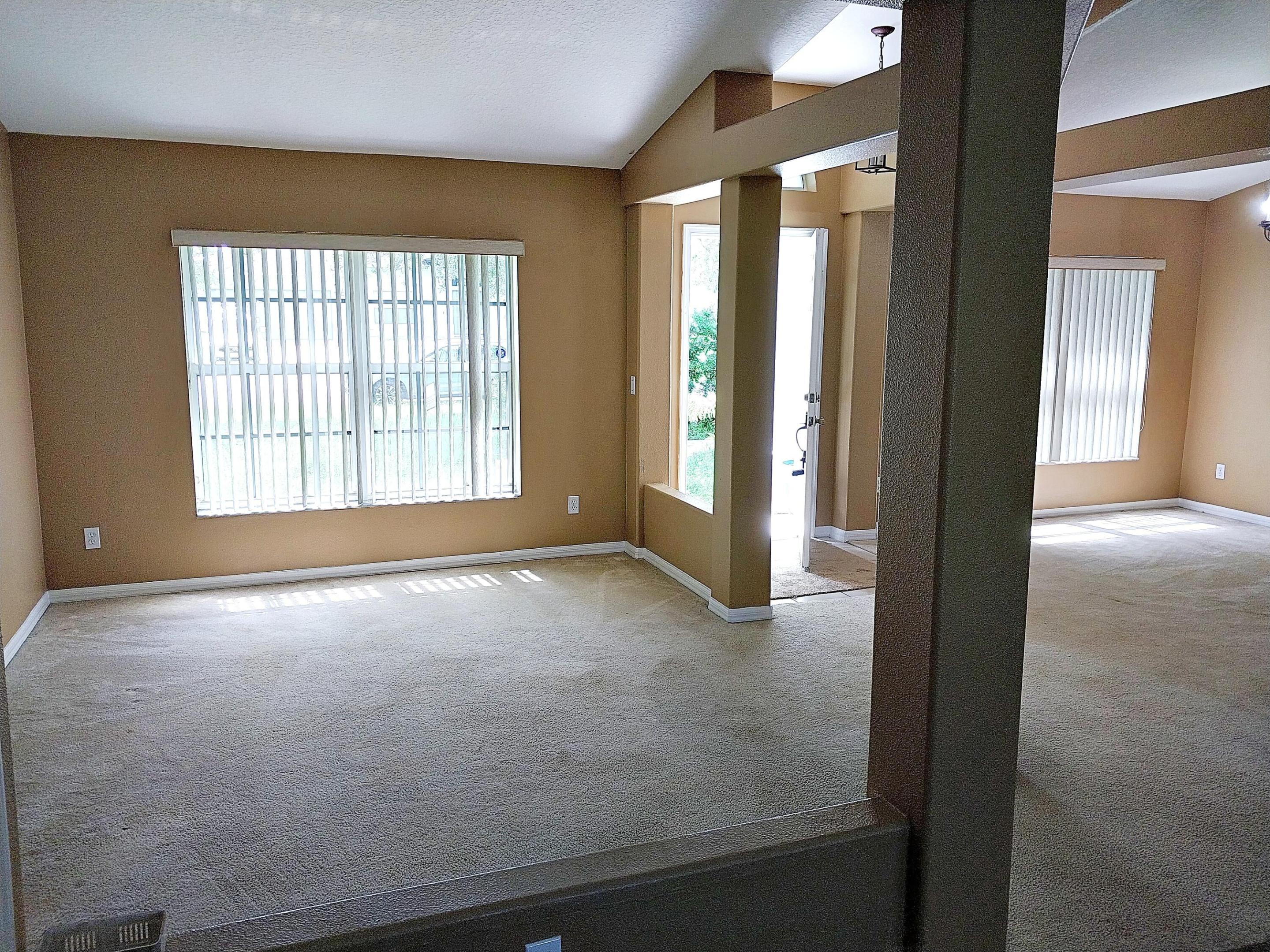 245 Sw Starfish Avenue Property Photo 8
