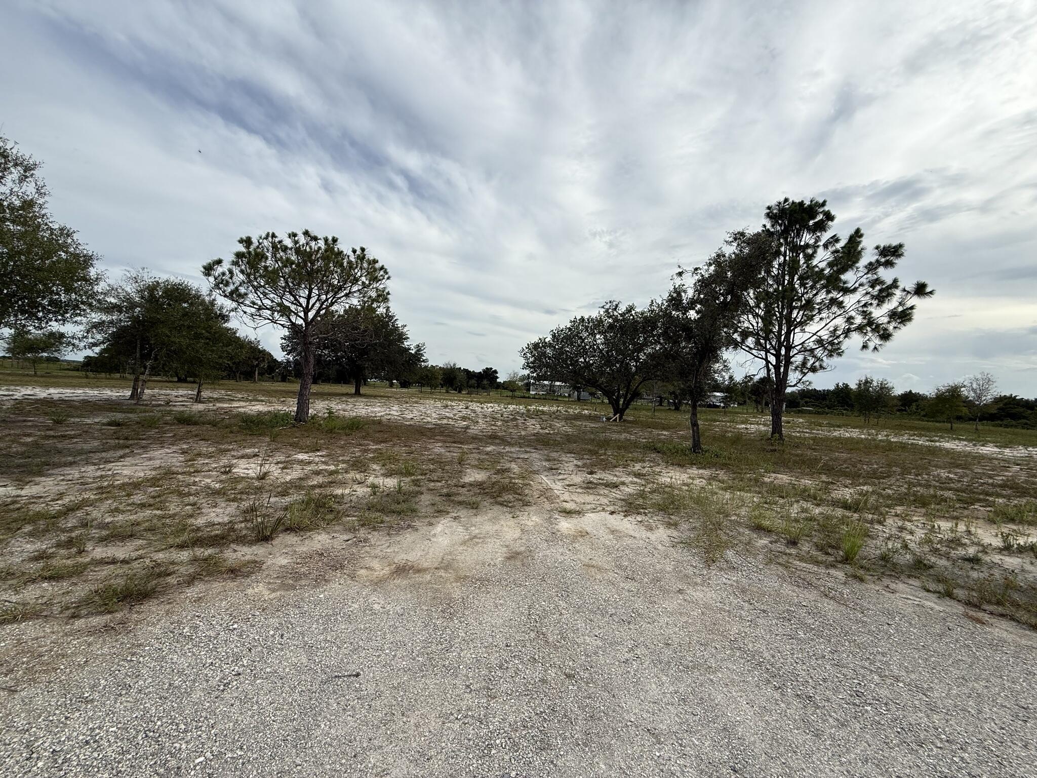 14416 Nw 252nd Street Property Photo 10