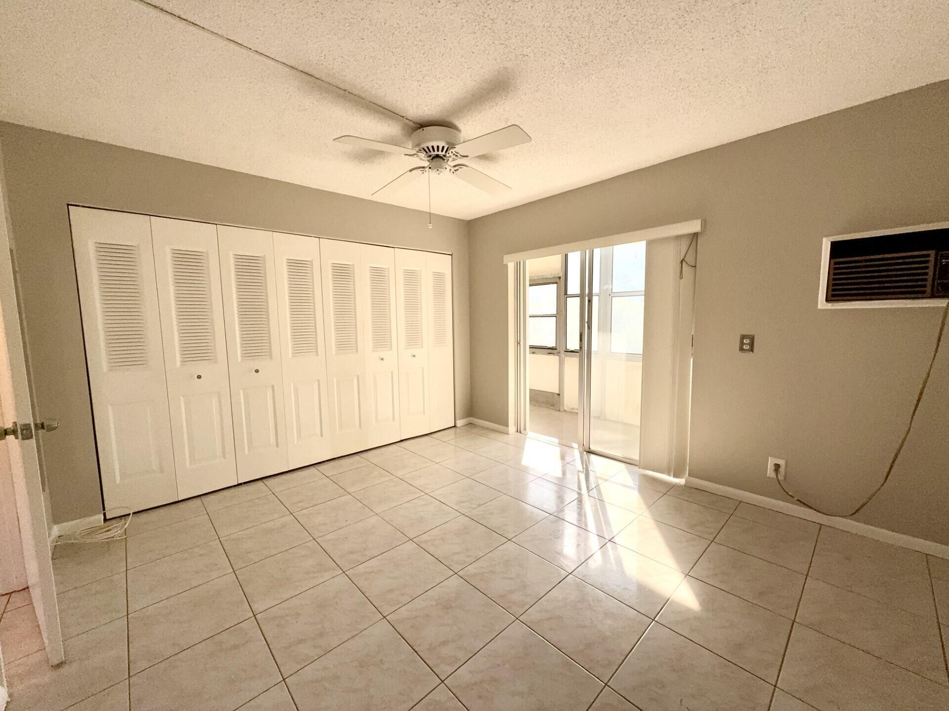 166 Sussex I Property Photo 1
