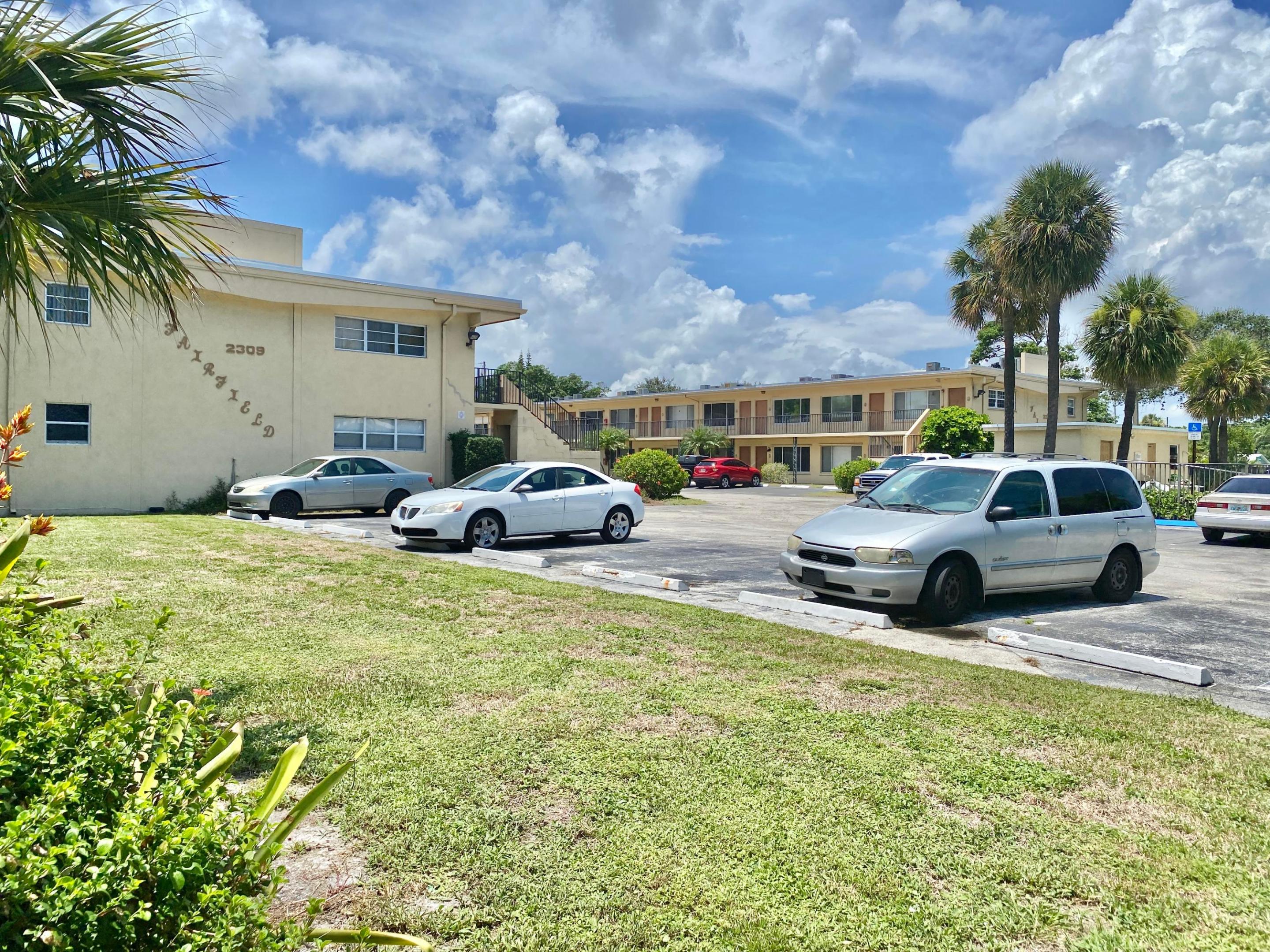 2303 S Federal Highway 1 Property Photo 19