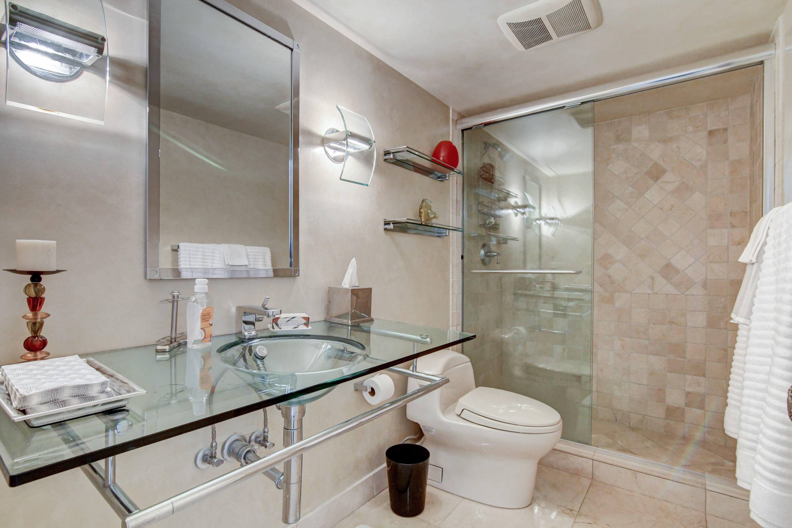 4301 N Ocean Boulevard 607 Property Photo 28