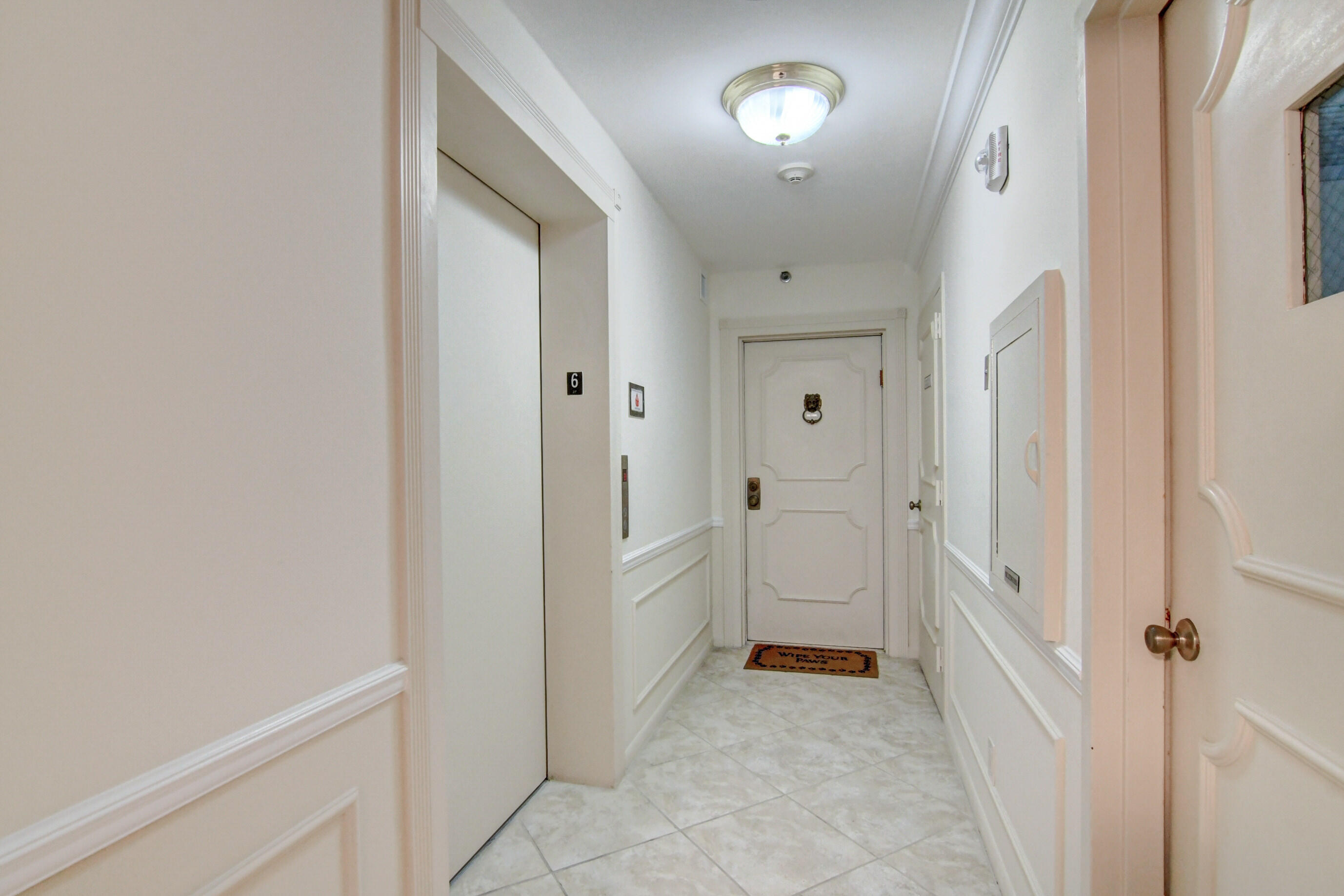 4301 N Ocean Boulevard 607 Property Photo 33