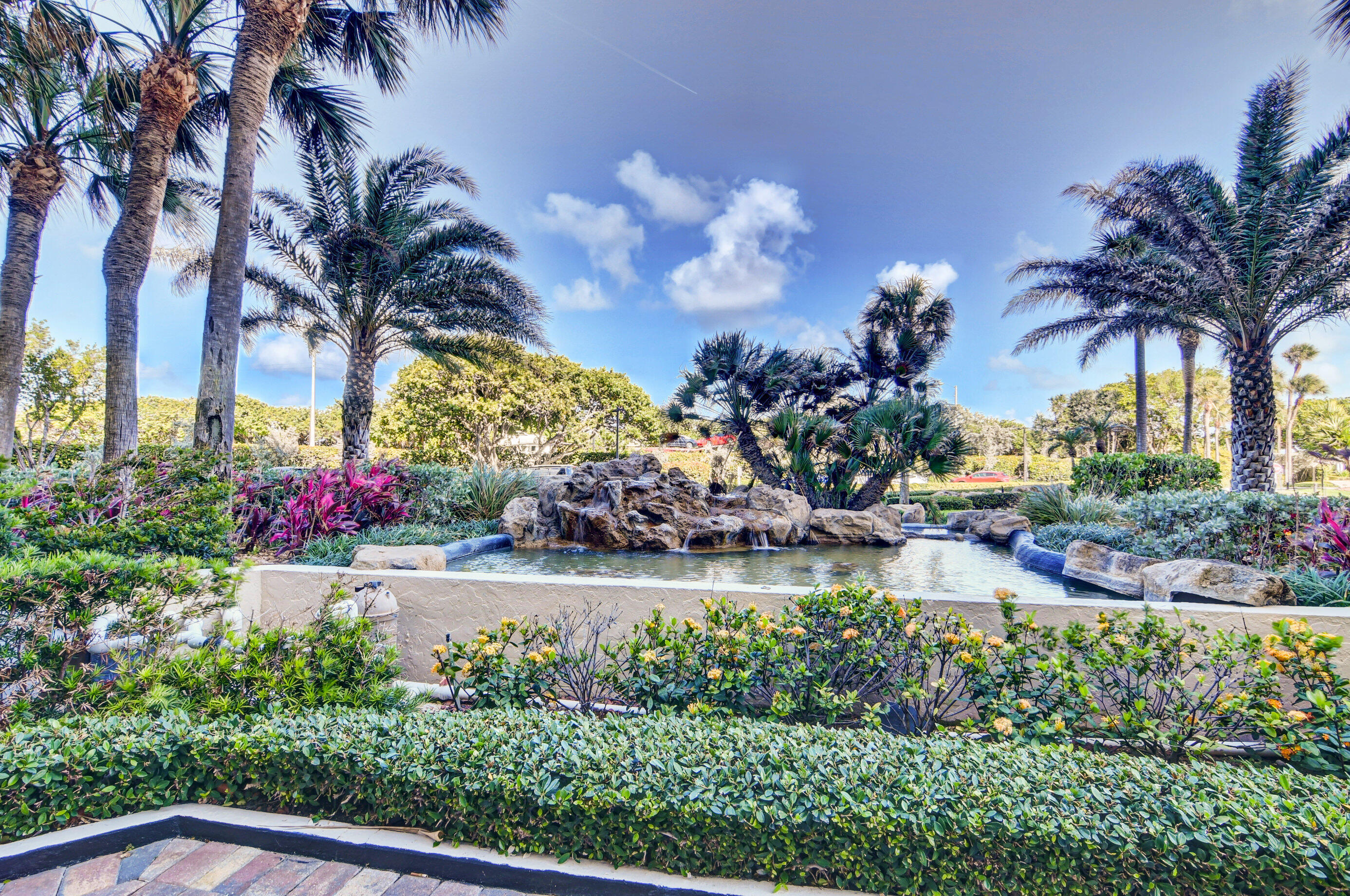 4301 N Ocean Boulevard 607 Property Photo 65