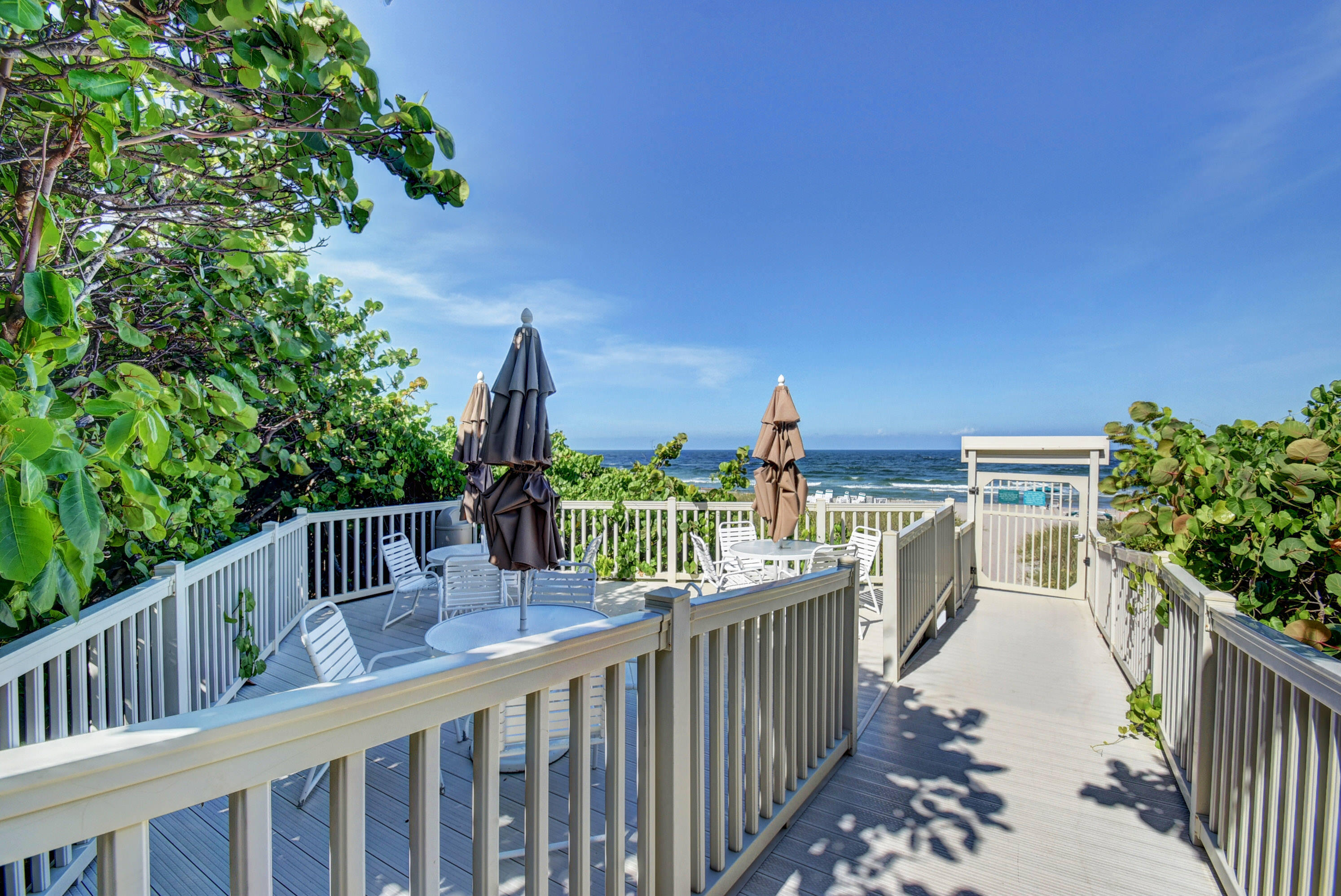 4301 N Ocean Boulevard 607 Property Photo 82