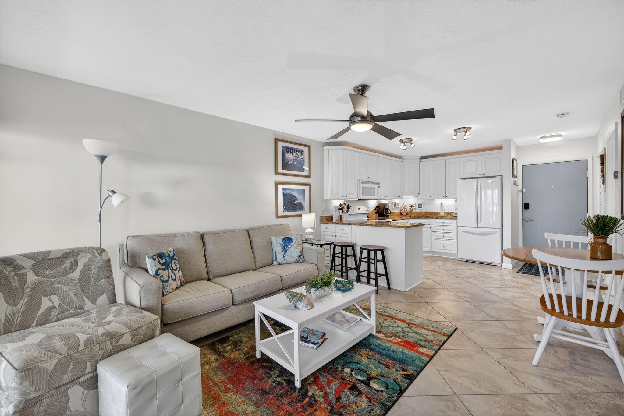 2400 S Ocean Drive 823 Property Photo 9