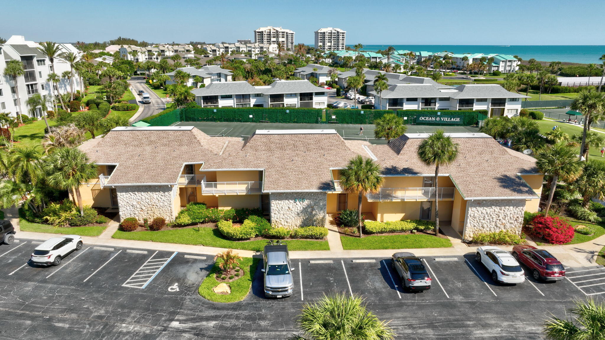 2400 S Ocean Drive 823 Property Photo 24
