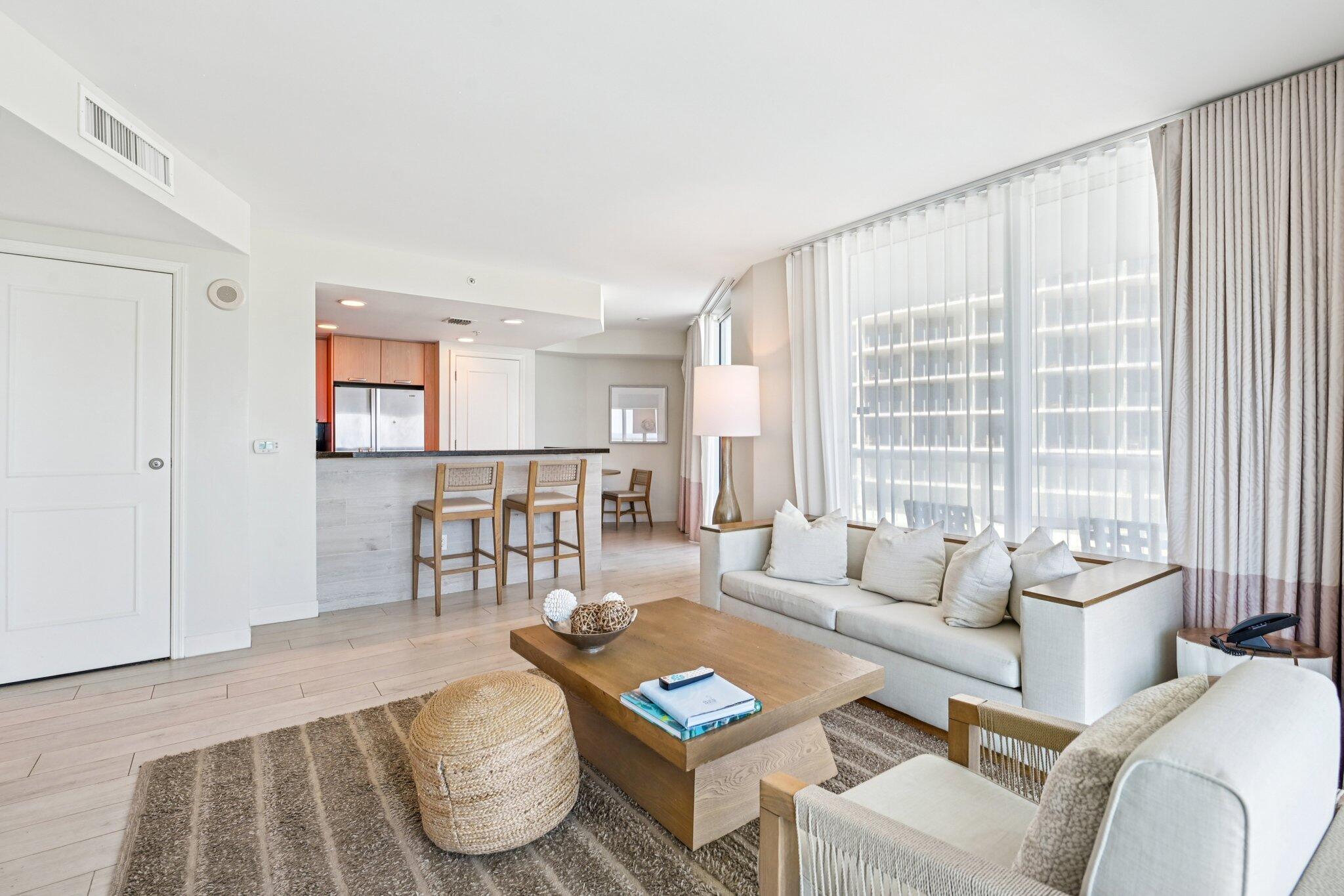 505 N Fort Lauderdale Beach Boulevard 818 Property Photo 5