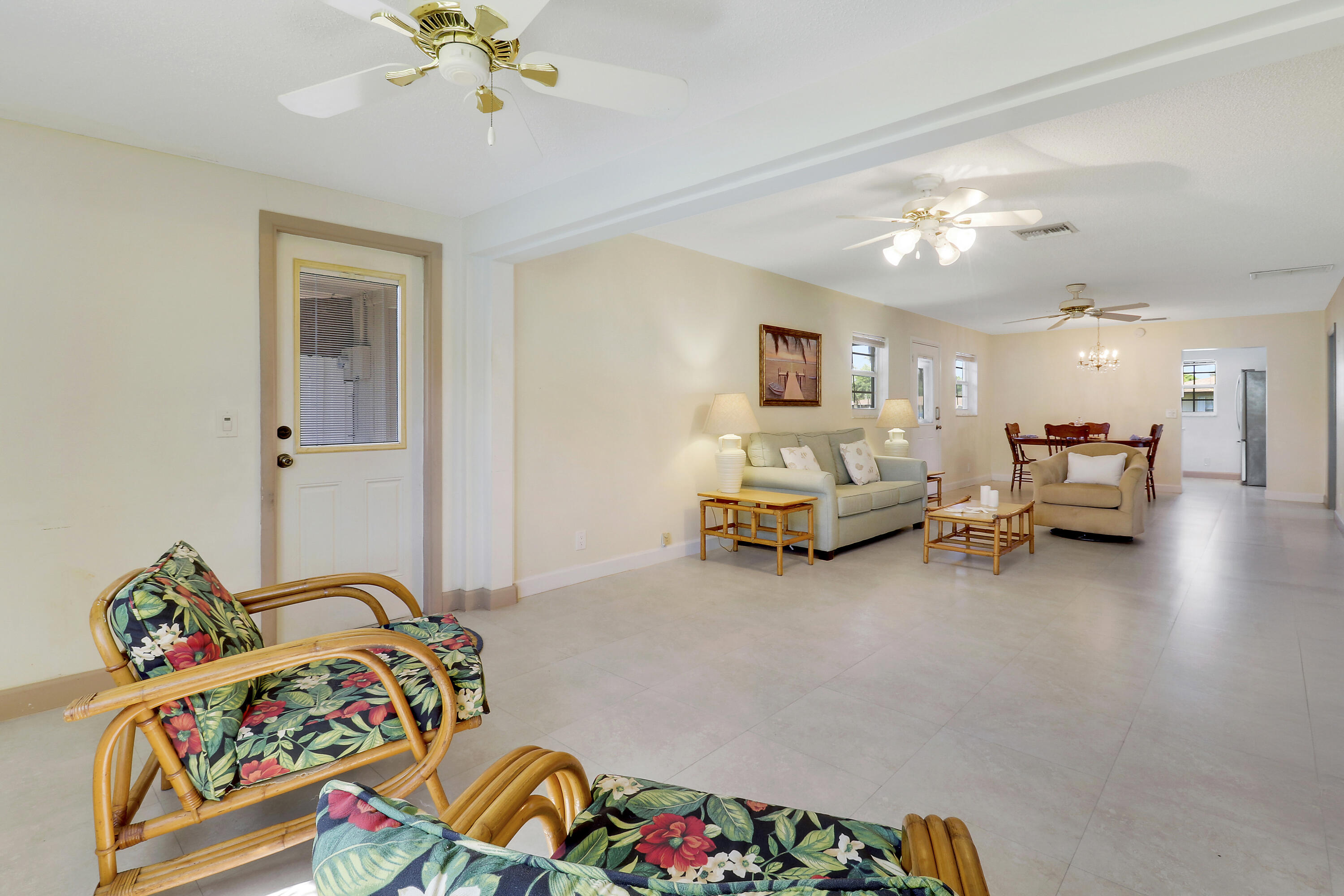 129 Mockingbird Lane Property Photo 16