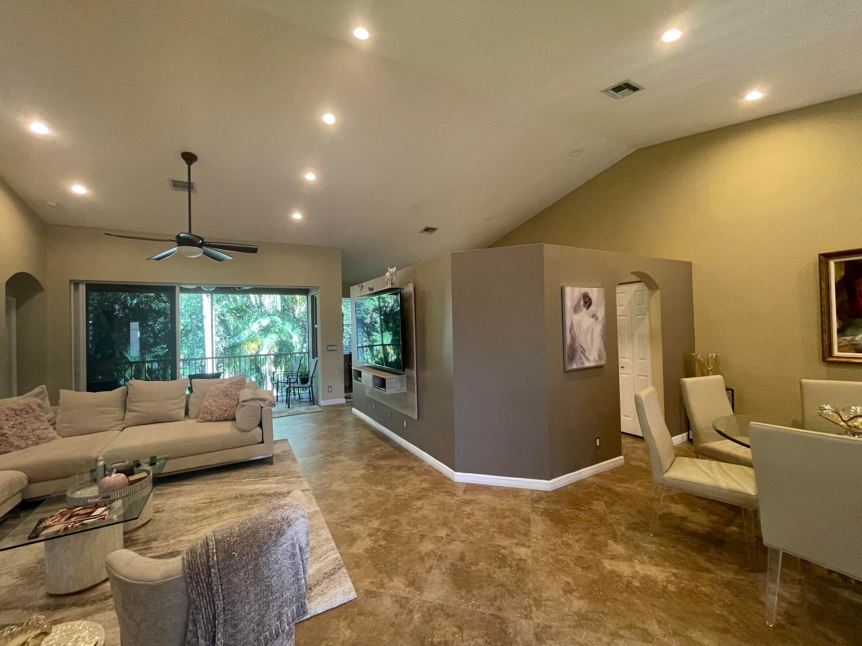 16075 Sims Road 203 Property Photo 4
