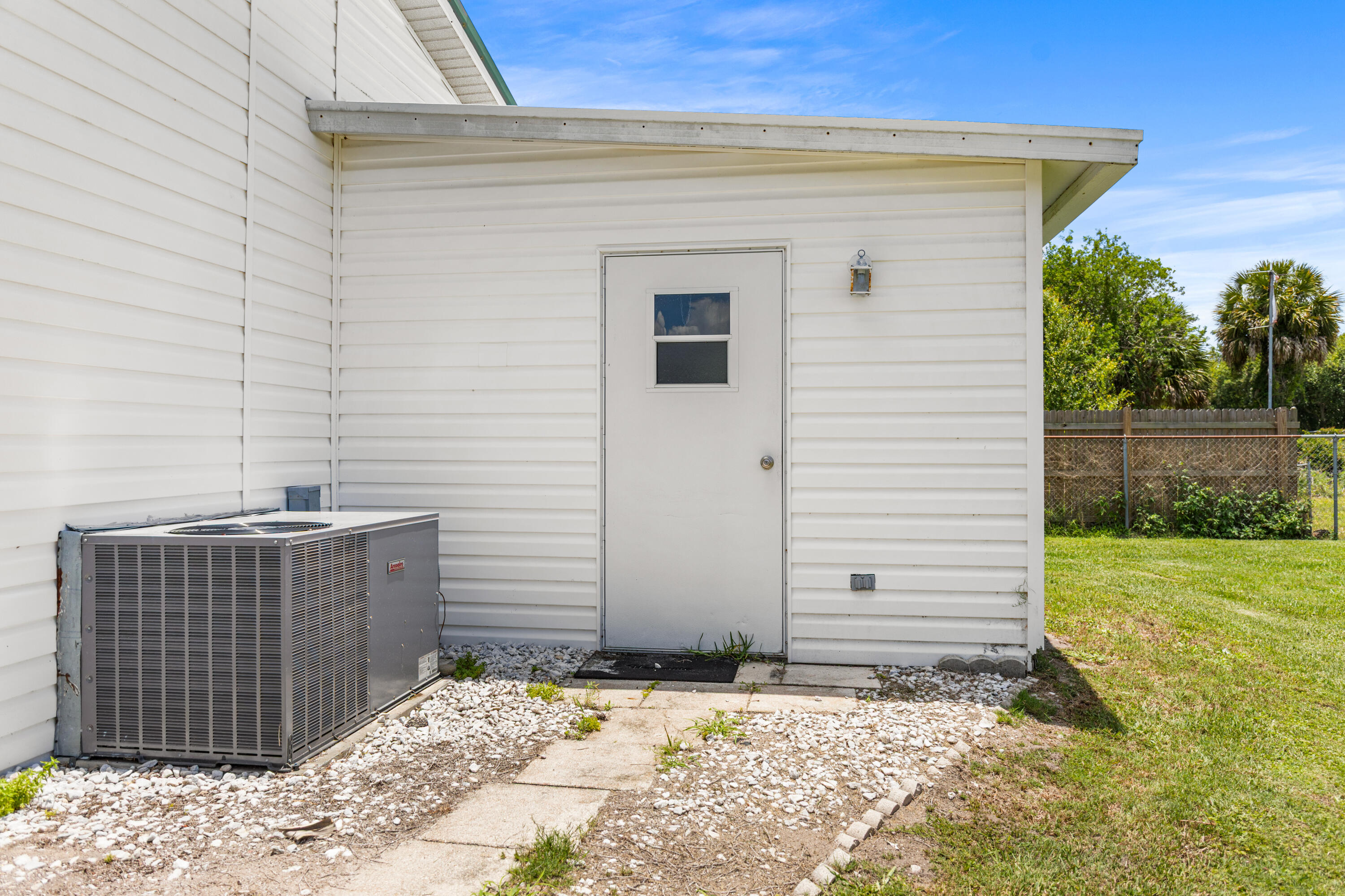 1697 Sw 35th Circle Property Photo 40
