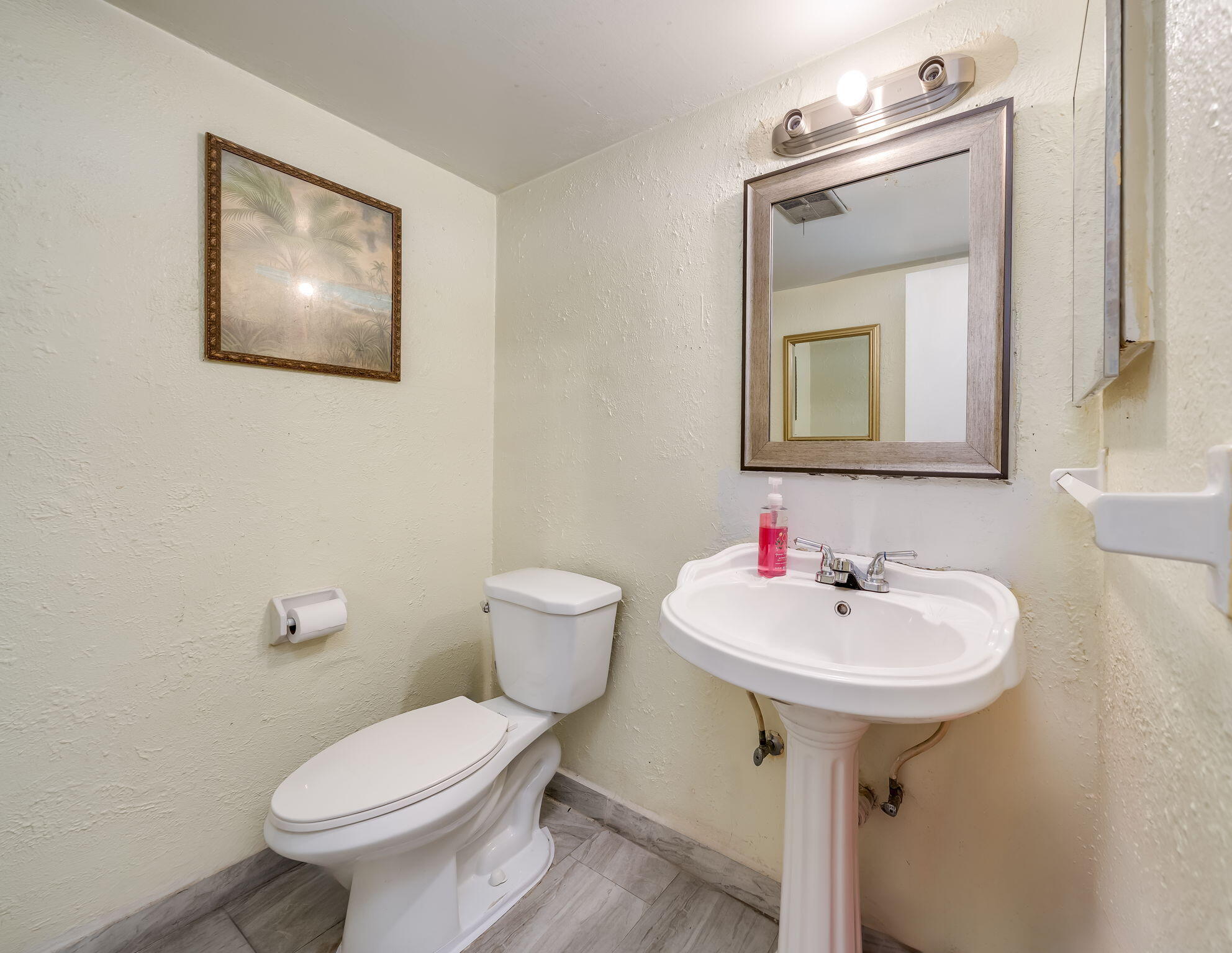 7 Ann Lee Lane Property Photo 18