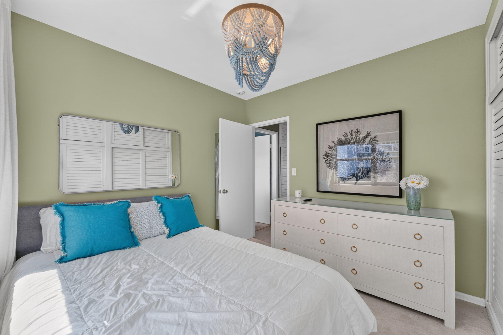 1850 S Ocean Drive 411 Property Photo 10