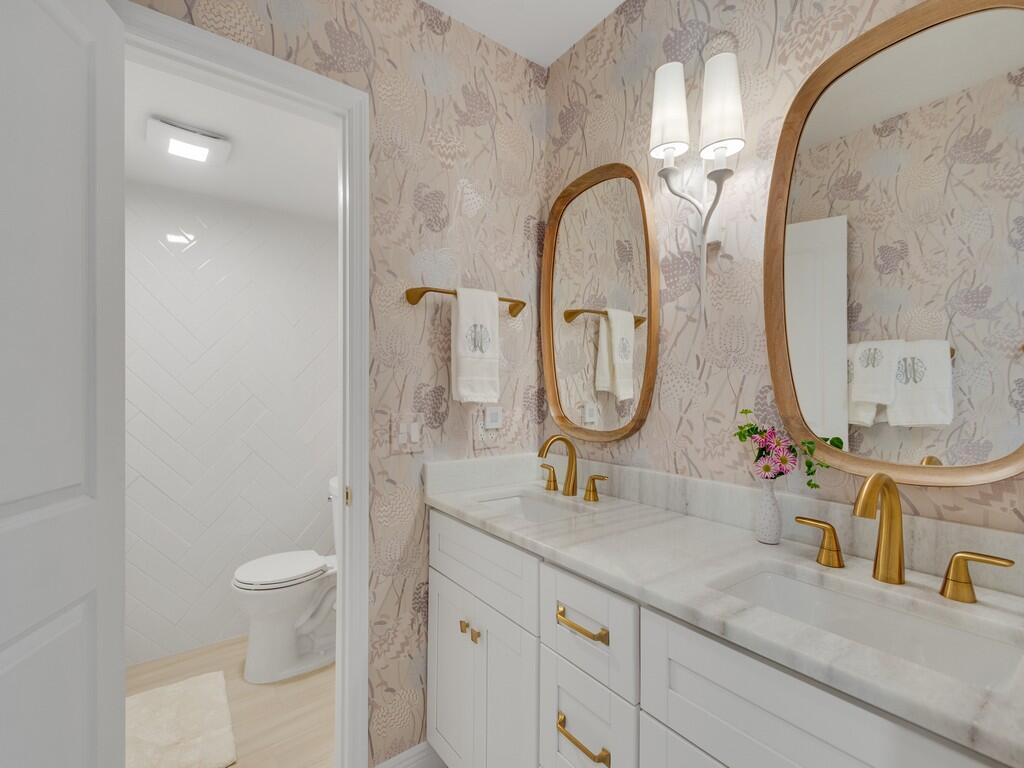 4049 Ocean Drive 402 Property Photo 23