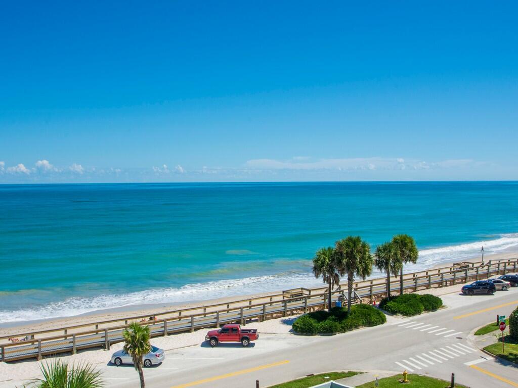 4049 Ocean Drive 402 Property Photo 35