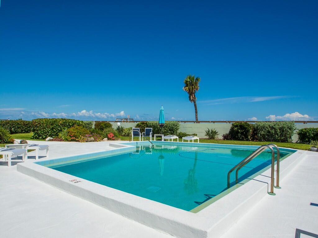 4049 Ocean Drive 402 Property Photo 37
