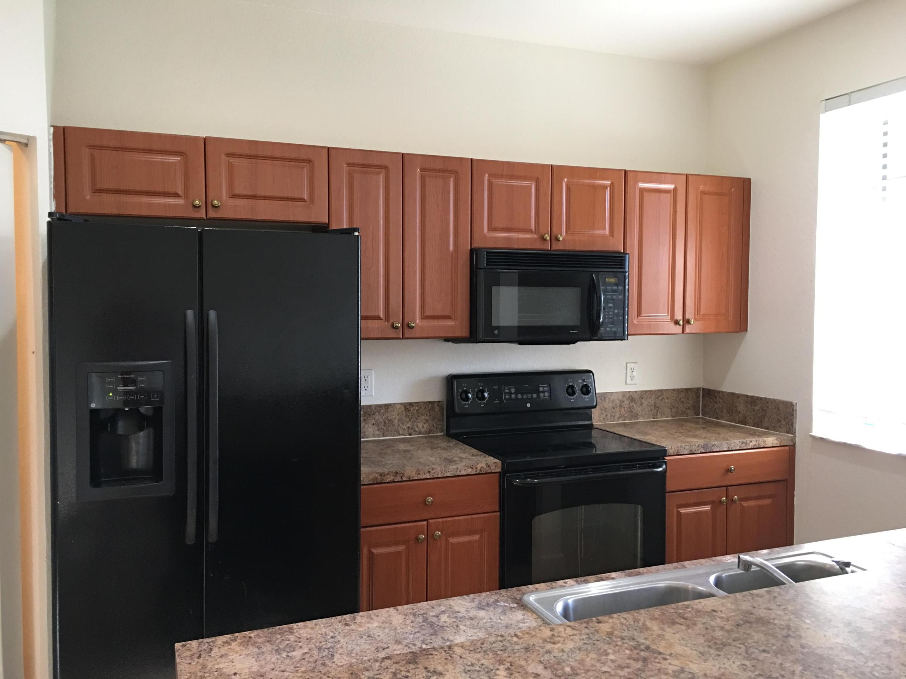 1213 Abaco Lane Property Photo 3