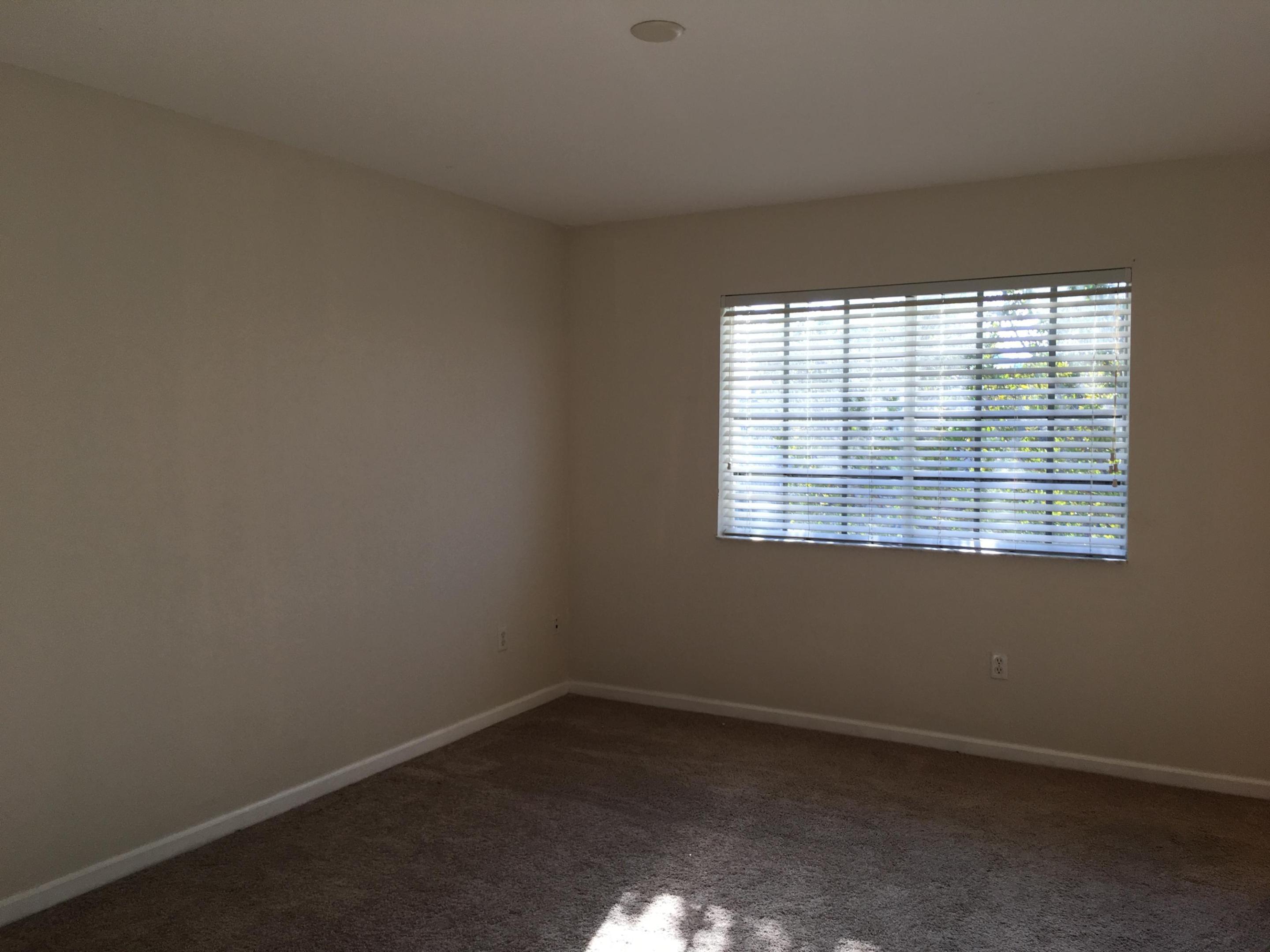 1213 Abaco Lane Property Photo 8