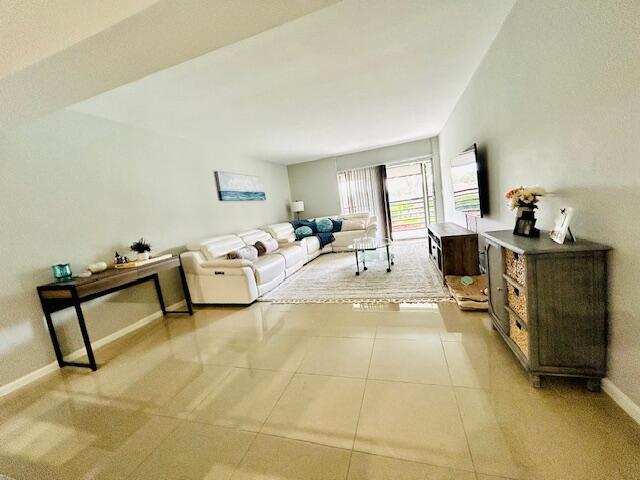 23370 Carolwood Lane Property Photo 3