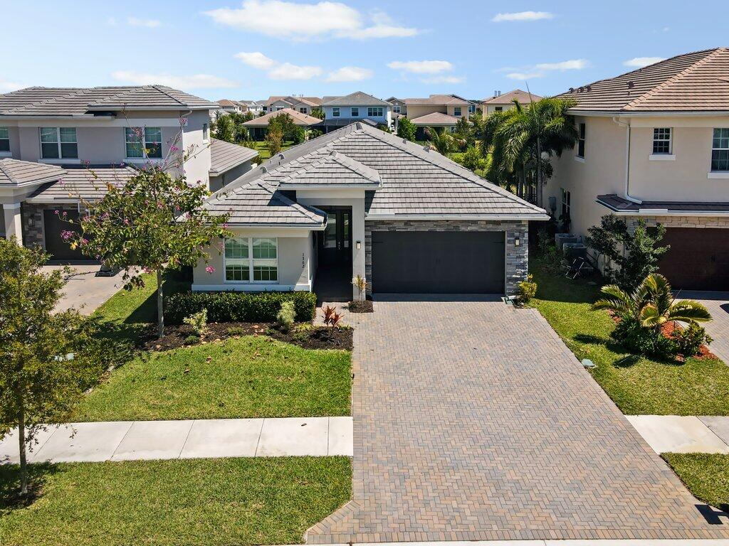 1362 Harvester Crossing Property Photo 60
