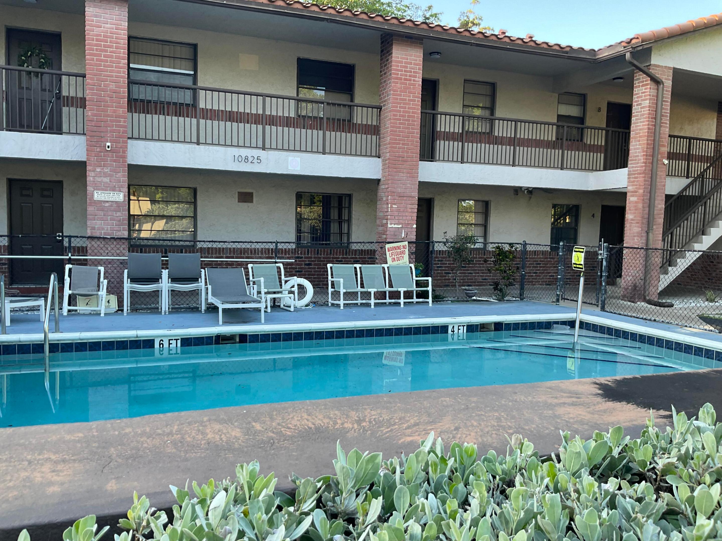 10825 Royal Palm Boulevard 1-8 Property Photo 3