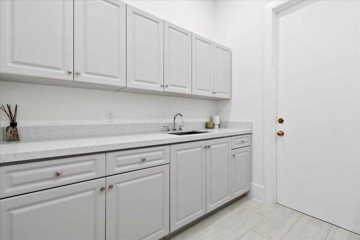 2313 Golf Brook Drive Property Photo 38