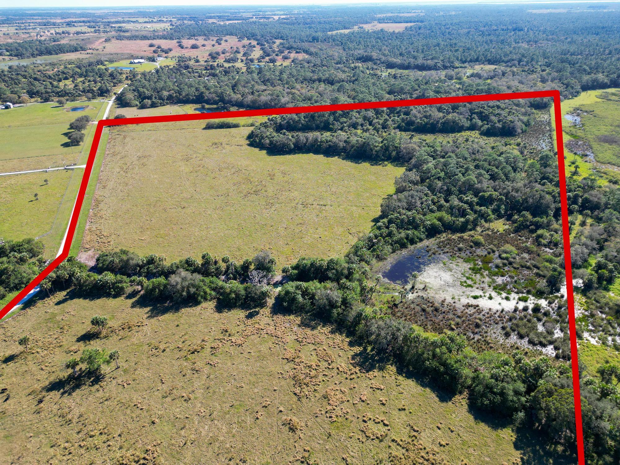 3702 Sw Wild Turkey Lane Property Photo 10