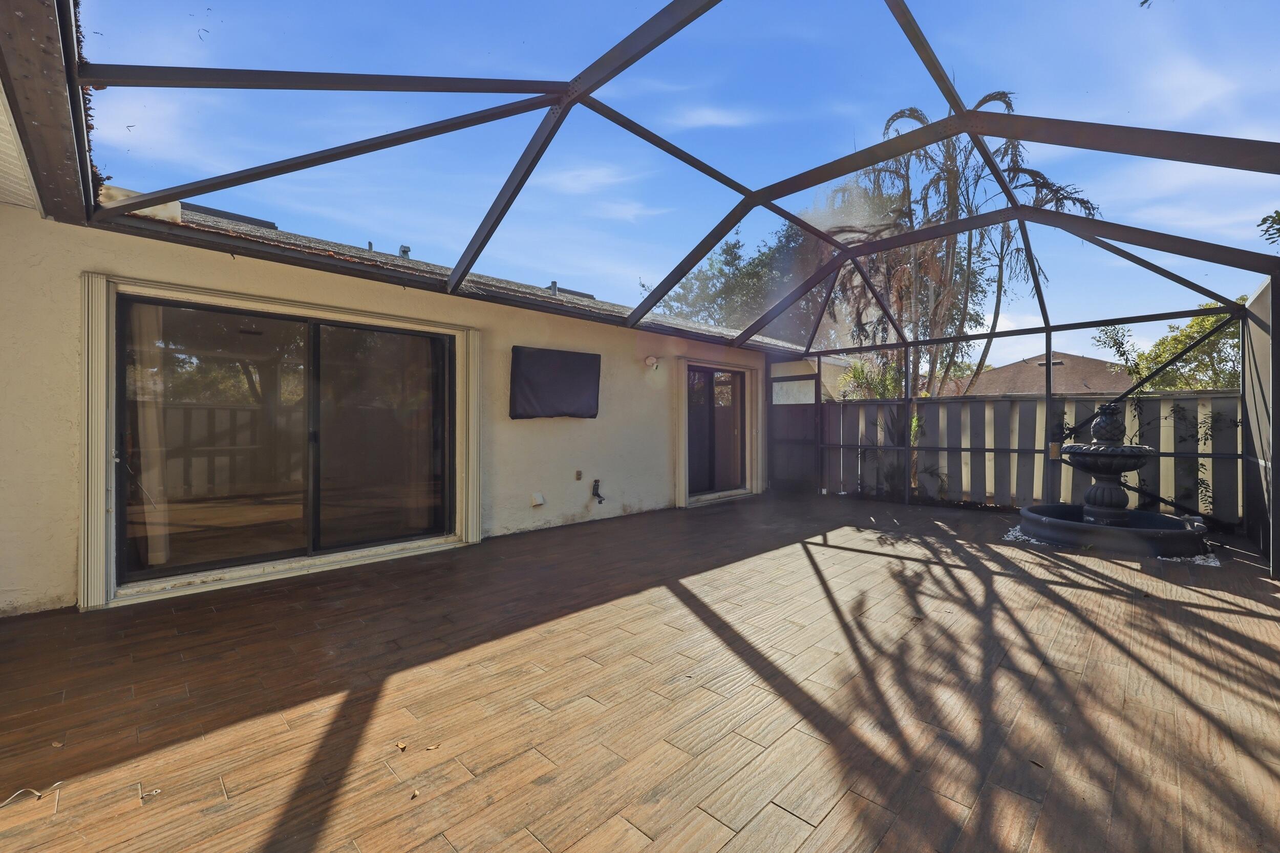 1701 Mariners Cove Property Photo 26