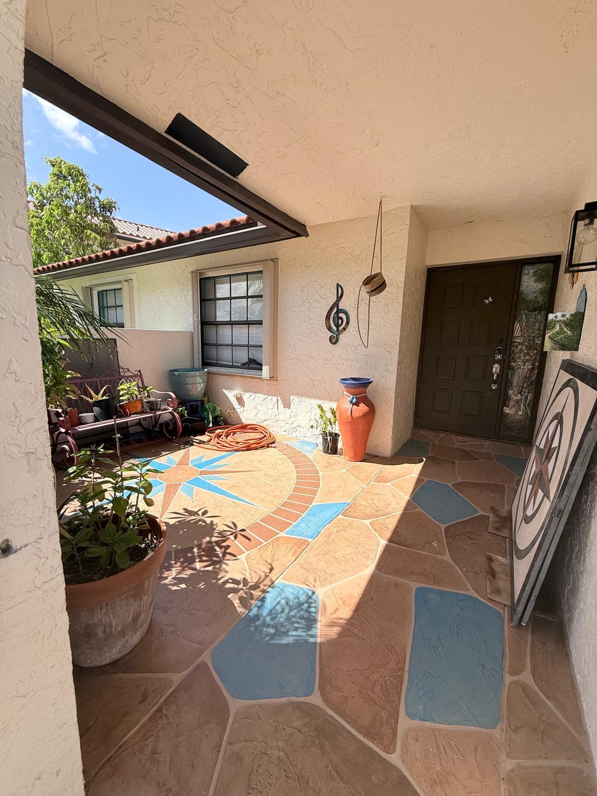 B26006981 Property Photo 2