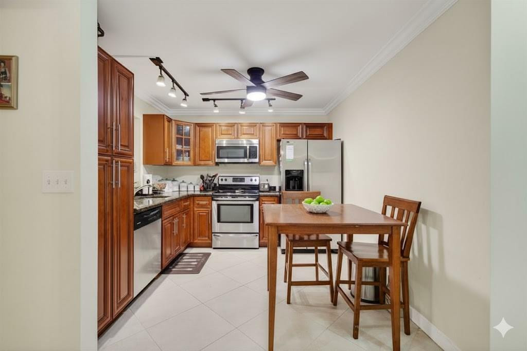 19000 Stewart Circle 4 Property Photo 19